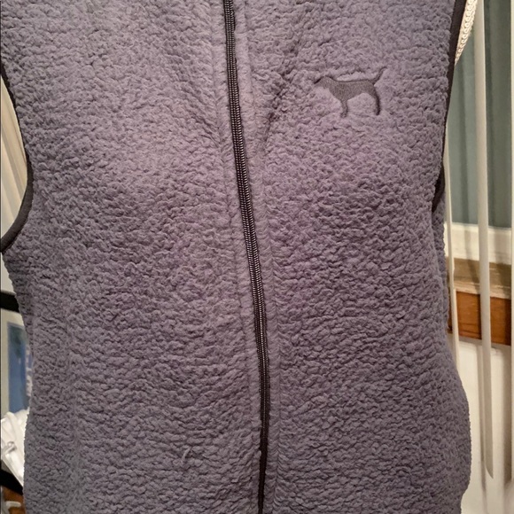 BNWT Pink Victoria’s Secret Gray Sherpa Vest - Picture 4 of 7